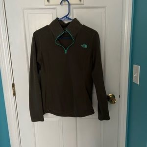 Green North Face 1/4 Zip Fleece, Size S
